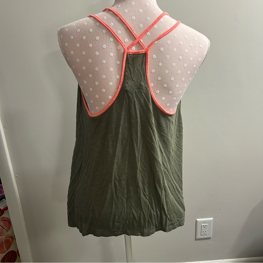 American Eagle Outfitters Green and Pink Sleeveless Tank A4 - Picture 3 of 5